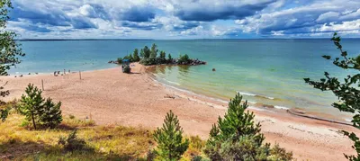 Отдых на Обском море – песчаные пляжи, чистая вода, красивые виды | Пора в  путь-дорогу | Дзен