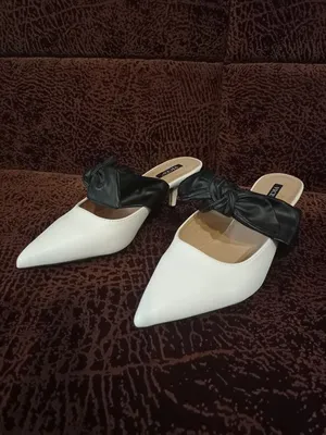Туфли-мюли Massimo Dutti на каблуке, чёрный – заказать по выгодной цене  из-за рубежа в «CDEK.Shopping»