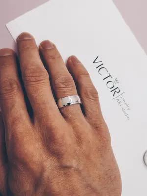 Обручальные кольца серебряные с позолотой классические тонкие парные -  интернет-магазин ювелирных украшений