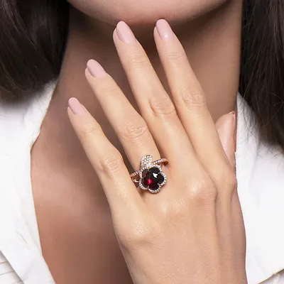 Ювелирные украшения ко Дню всех влюбленных: самые красивые колье, серьги и  кольца | Glamour