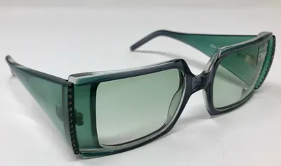 Квадратные солнцезащитные очки в пластиковой оправе :: LICHI - Online  fashion store