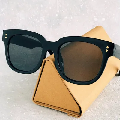 Купить женские солнцезащитные квадратные очки в интернет-магазине