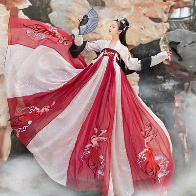 Красота традиционной китайской одежды – United4me.ru
