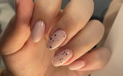 МАНИКЮР | ПЕДИКЮР | КИЕВ on Instagram: “Наклейки @another.nails разошлись  за один день 🤓 Этот дизайн напом… | Дизайнерские ногти, Белые акриловые  ногти, Маникюр