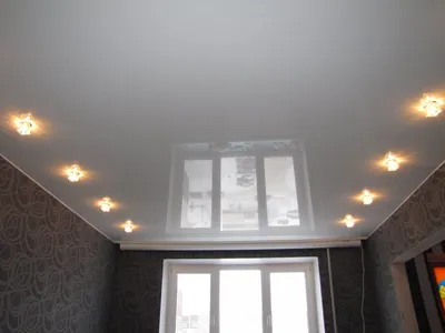 Матовый двухцветный серый с белым натяжной потолок НП-285 - цена от 1350  руб./м2