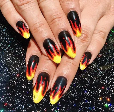 Огонь на ногтях: топ-10 идей nail-дизайна, которые стоит повторить -  pro.bhub.com.ua
