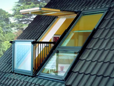 Слуховое окно (люкарна) на крыше: конструкции, особенности проектирования и  назначение