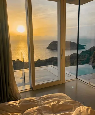 окно с видом на море стоковое изображение. изображение насчитывающей  комната - 230111215