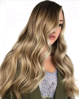 Светлый низ, темный верх волос: техника покраски волос в два цвета -  Janet.ru