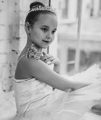 Оксана Федорова показала 8-летнюю дочь в балетной пачке