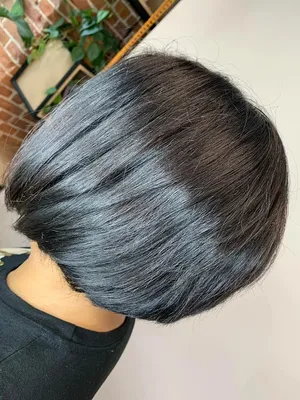Цветные волосы: Саша и все оттенки синего | Beauty Insider