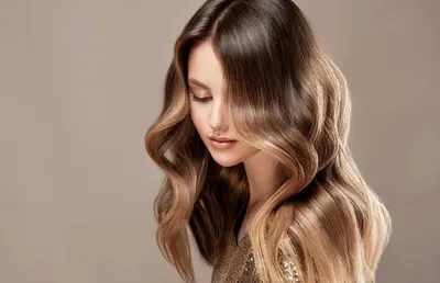 Мелирование на темные волосы на средние волосы | Hair highlights, Hair  styles, Long hair styles