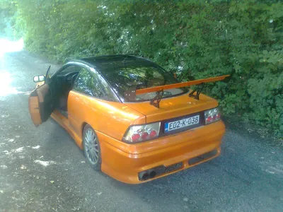 Opel Calibra. Photographer Eduard Nesterov