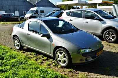 File:1995 Vauxhall Tigra 1.6 Front.jpg - Wikipedia