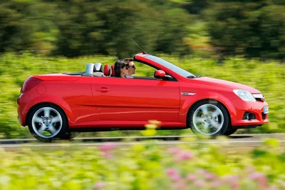 Opel Tigra - технические характеристики, модельный ряд, комплектации,  модификации, полный список моделей Опель Тигра