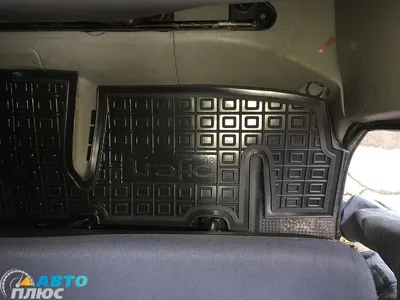Коврики резиновые для Opel Vivaro A в салон автомобиля Rezaw Plast (Польша)  - 1 шт | Автомобильные салонные автоковрики в машину Опель Виваро А - арт  201916 Резав Пласт черные