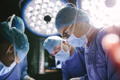 Московские хирурги удалили пациентке опухоли груди и сердца за одну операцию