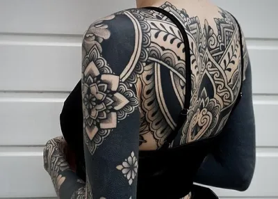 Татуировка женская органика на бедре органика кавер 3986 | Art of Pain