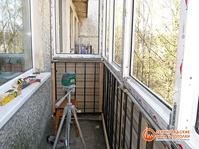 Тёплое остекление балкона и лоджии в СПб оконными ПВХ профилями. Низкие  цены на теплое остекление балконов