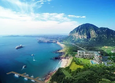 Красивый Остров Чеджу В Южной Корее, Seopjikoji Фотография, картинки,  изображения и сток-фотография без роялти. Image 24488249