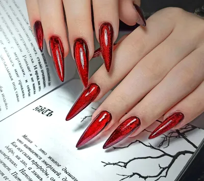 Пин от пользователя Julieta на доске nails | Дизайнерские ногти, Красные острые  ногти, Богемные ногти
