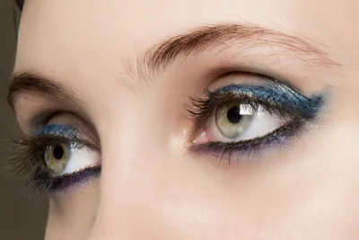 nice Какие тени подходят для зеленых глаз? (50 фото) — Стильные оттенки  Читай больше http://avrorra.com/kakie-teni-podxody… | Зеленые глаза,  Макияж, Вечерний макияж
