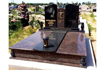 Памятники с крестом на могилу из гранита КГ-8 заказать в Минске по выгодной  цене | Амадеус