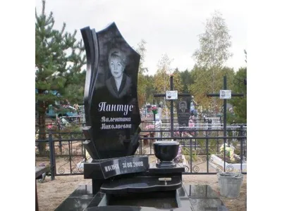 Памятники на кладбище из гранита для женщины 1700*800 (ID#1033893305),  цена: 39780 ₴, купить на Prom.ua