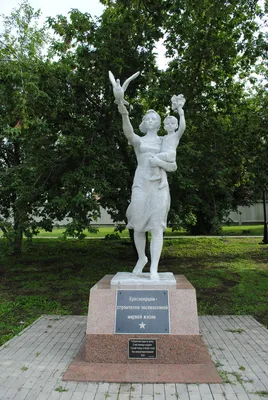 Памятник на могилу для женщин | Postament.ru | Дзен