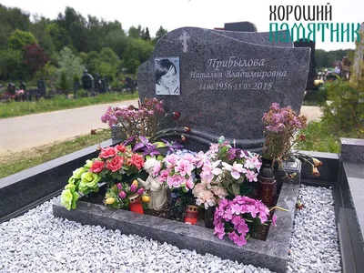 Надгробный памятник из гранита и мрамора в Петрозаводске. Фото, цена,  каталог | Всепамятники