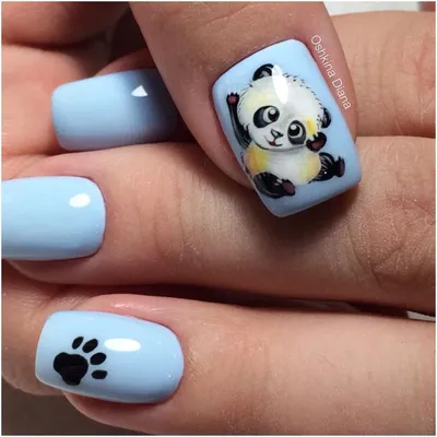 Нежный белый маникюр на коротких ногтях с рисунком панда формы мягкий  квадрат