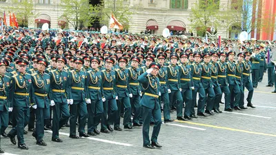 Девушки русского военного парада Парадная форма одежды министерства Inte  Редакционное Фотография - изображение насчитывающей джонс, коготь: 115140947