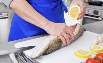 Можно ли есть сырую рыбу? | Эксперты объясняют от Роскачества