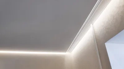 Сатиновый потолок с парящей подсветкой с 1 стороны со скрытым карнизом ⋆  Проекты Potolki5.by