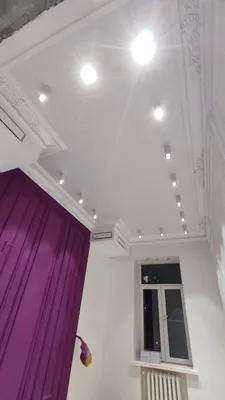 Парящие натяжные потолки с подсветкой в спальне, в гостиной, зале -  красивый тренд