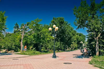 Парки имени Фрунзе, Франко и Приморский в Евпатории реконструируют - Лента  новостей Крыма