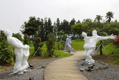 Лавленд - эротический парк в Южной Корее | Полина Белова | Дзен