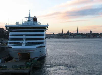 Отзыв о Паром Турку-Стокгольм Amorella компании Viking Line | Классический  морской паром - дом на плаву со всем необходимым.