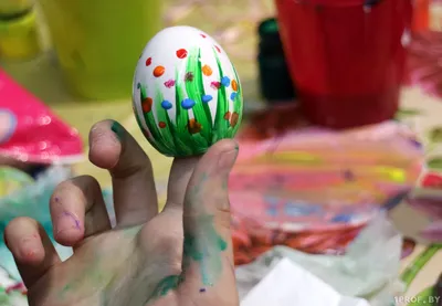 Пасхальные яйца своими руками: 10 идей для поделок (3 видео)