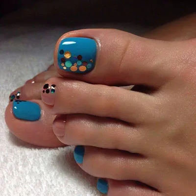 Педикюр/идеи педикюра/pedicureさんはInstagramを利用しています:「⏩@pedicuretver #ногти  #маникюр #педикюр #дизайнногтей #ру… | Glitter toe nails, Cute toe nails,  Toe nail designs