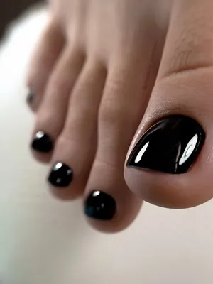 Педикюр 🖤 | Toe nails, Pretty toe nails, Cute toe nails