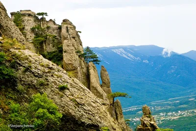 Горные достопримечательности Крыма | Перевальное, база