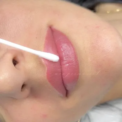 Перманентный макияж 💄 губ в технике 3D. #перманентныймакияж  #перманентныймакияжбровей #перманентноябрьск #бровиноябрьск #татуажноябрьск  … | Instagram