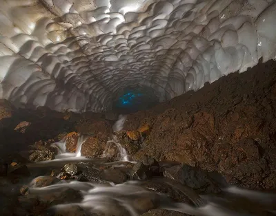 Пещера Ласточек в Мексике (Sotano de las Golondrinas)