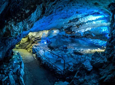 Туристы, которых искали в пещере в Хакасии, уже находятся дома - МЧС - РИА  Новости, 06.06.2013