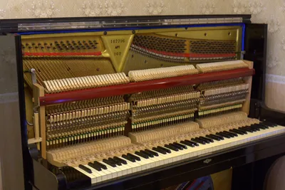 Фортепіано «Десна»: 4 700 грн. - Пианино / фортепиано / рояли Королево на  Olx