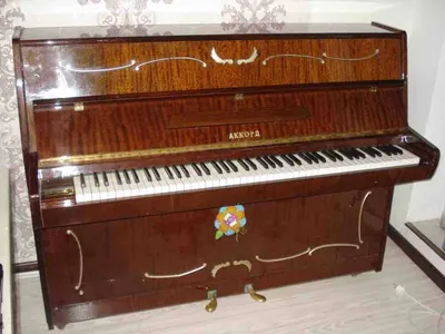 Архив Продам пианино Элегия: 1 000 грн. - Пианино Николаев на BON.ua  96347139