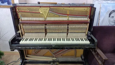 Продам пианино \"Красный Октябрь\" (г. Ленинград) 1955 года 500 €