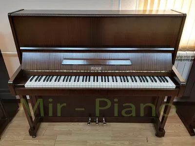 Пианино Petrof, модель Концертино.