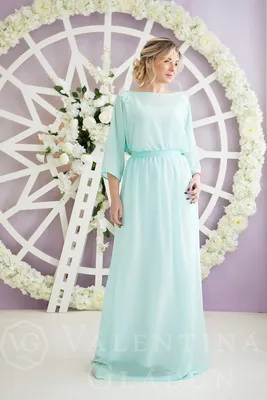 Вечернее платье для мамы невесты в пол с рукавом Diodora синее, голубое,  зеленое | Vivabride